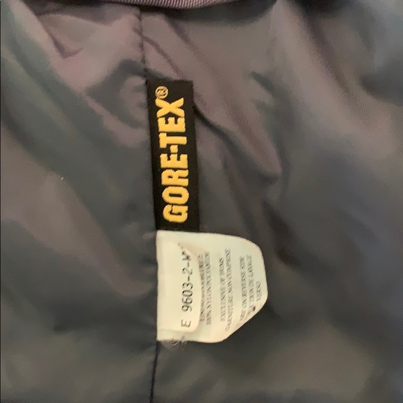 Women’s Marmont Shell - Picture 15 of 15